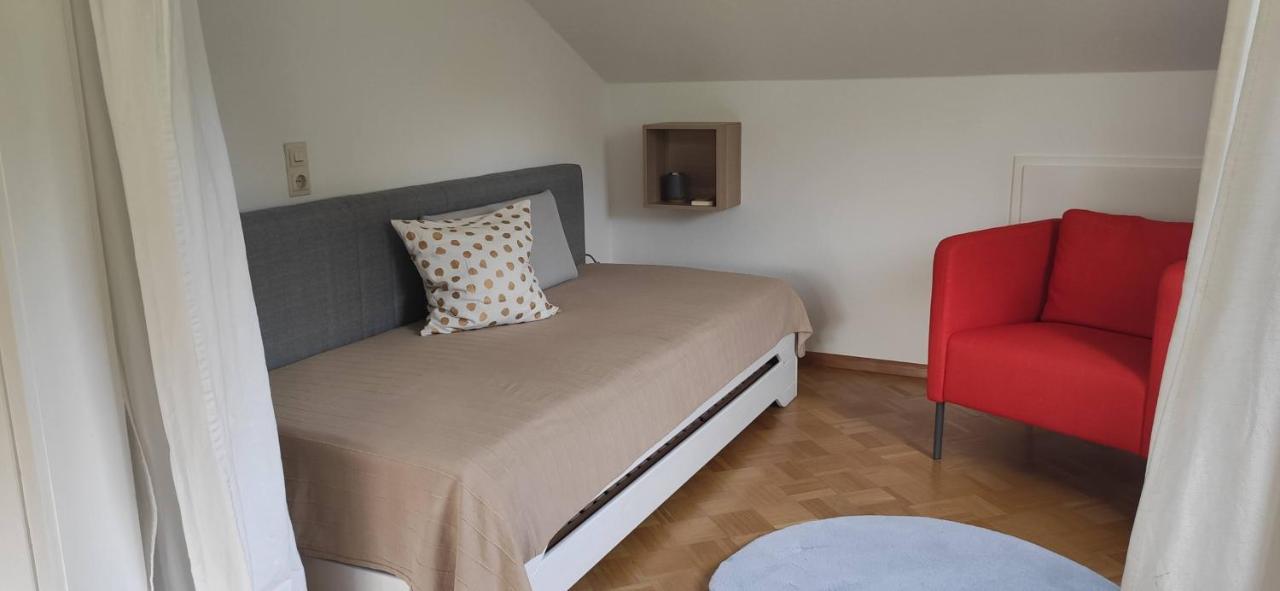 Ferienwohnung Belchenblick ชเตาเฟิน เอม บรายสเกา ภายนอก รูปภาพ